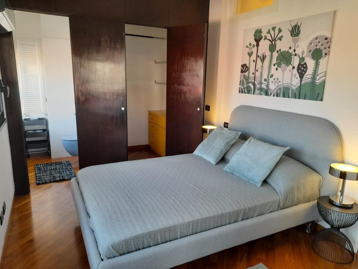 Bilocale Vista Mare Con Terrazzo-Porto Antico- Parcheggio Scontato Apartamento Génova Exterior foto