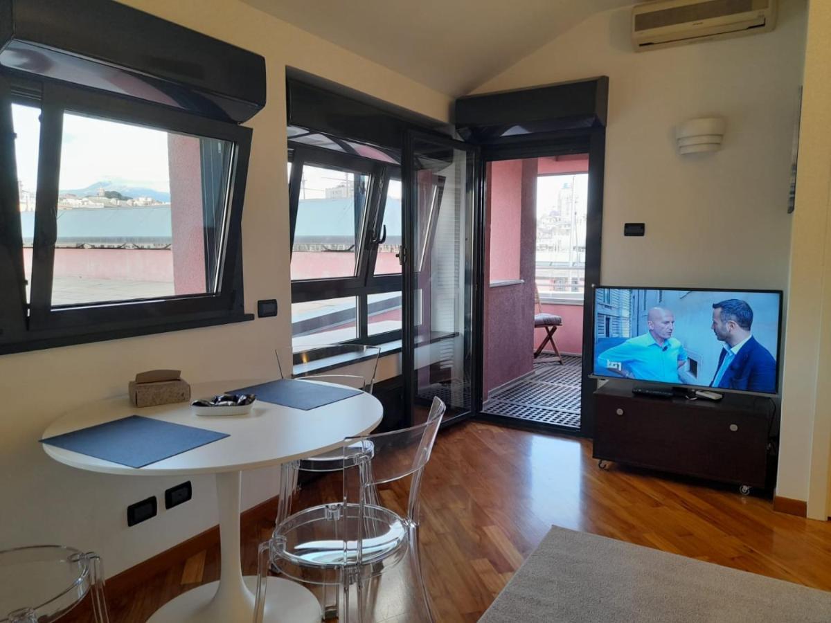 Bilocale Vista Mare Con Terrazzo-Porto Antico- Parcheggio Scontato Apartamento Génova Exterior foto